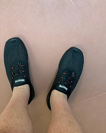 mens water shoes